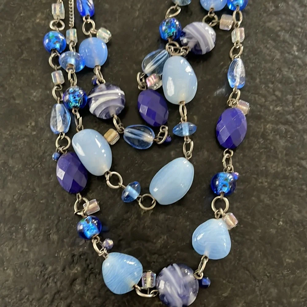 Blue necklace - Picture 2 of 3